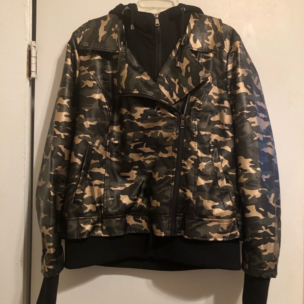Camouflage moto styled faux leather jacket